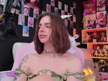 Yorogumo  live sex cam