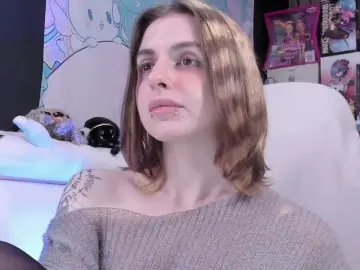 Yorogumo  live sex cam