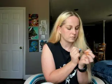 Adellebunny  live sex cam