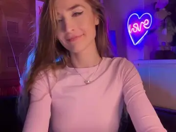 CandyBoom  live sex cam