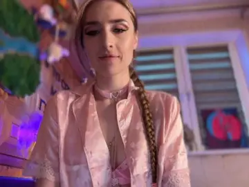 CandyBoom  live sex cam