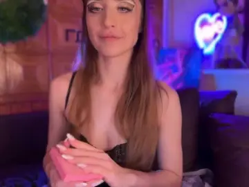 CandyBoom  live sex cam