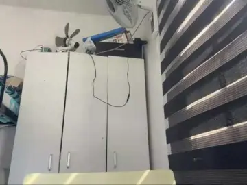 EdrisDimeglio  live sex cam