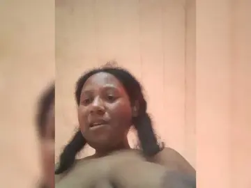 Eirondra-valeen  live sex cam