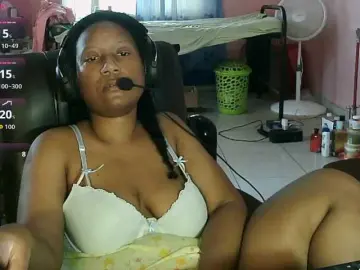 Eirondra-valeen  live sex cam