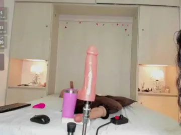 JadeeMuller  live sex cam