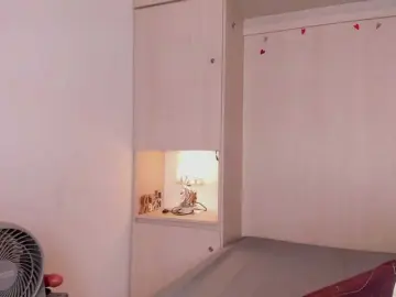 JadeeMuller  live sex cam