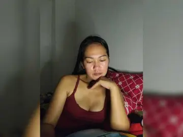 Kiana11  live sex cam