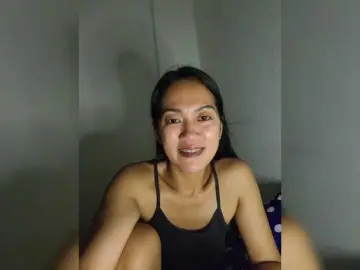 Kiana11  live sex cam