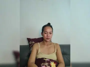 Kiana11  live sex cam