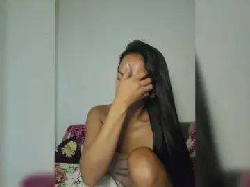 Kiana11  live sex cam