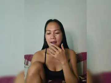 Kiana11  live sex cam