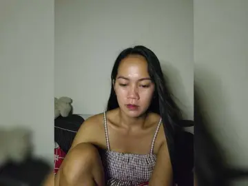 Kiana11  live sex cam