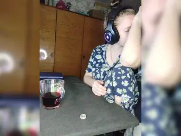 Kisa-malaya  live sex cam