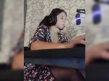Kisa-malaya  live sex cam