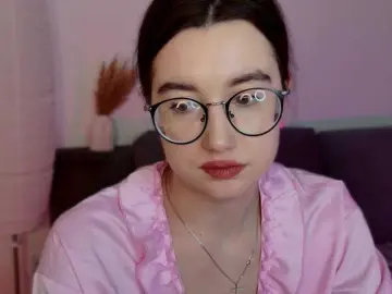 Lillian-s  live sex cam