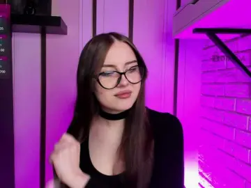 LunaMeow  live sex cam