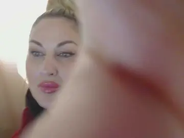 TANMZYA  live sex cam