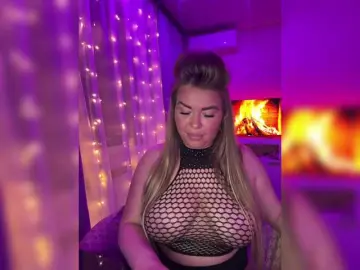 VictoriaDiamo  live sex cam