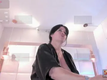 Lady-hellen  live sex cam