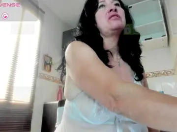 Lady-hellen  live sex cam