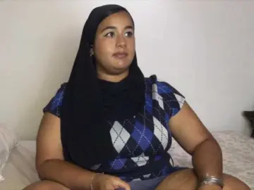 Maryamyamal  live sex cam