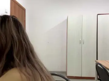 Satinmew  live sex cam