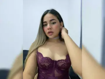 LiaBahamon  live sex cam