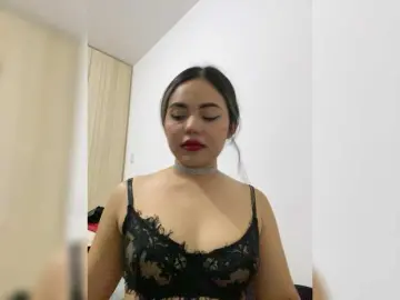 LiaBahamon  live sex cam