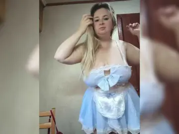 Mila2703  live sex cam