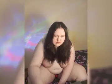 Milashkae  live sex cam