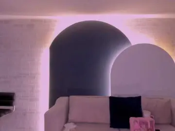 SussyBell  live sex cam