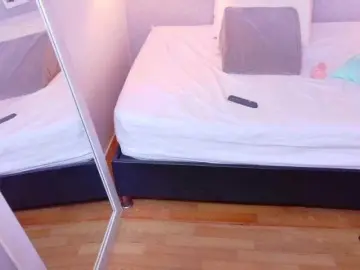 Fat-naughtyass  live sex cam
