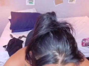 Fat-naughtyass  live sex cam