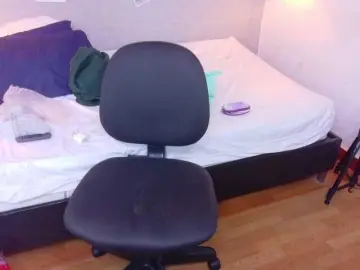 Fat-naughtyass  live sex cam