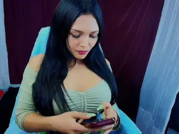 Mommyjeva  live sex cam