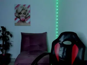 Rouse-red  live sex cam