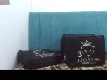 Valeriwet  live sex cam