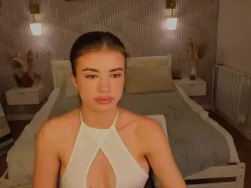 Alisha-Blakee  live sex cam