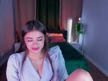 Alisha-Blakee  live sex cam