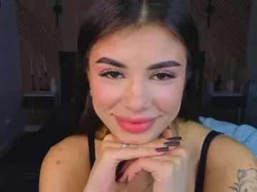 Alisha-Blakee  live sex cam