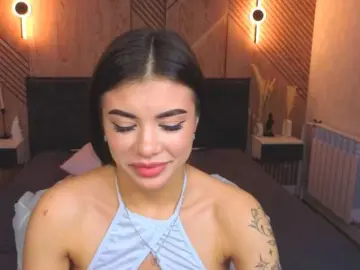 Alisha-Blakee  live sex cam