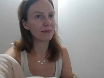 AnnaDear  live sex cam