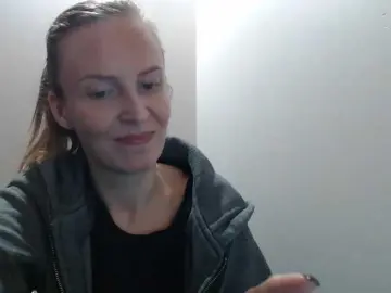 AnnaDear  live sex cam