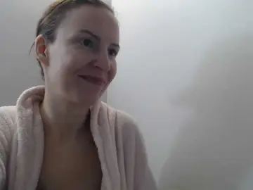 AnnaDear  live sex cam
