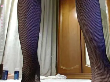 Crazy1one  live sex cam
