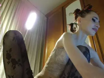 Crazy1one  live sex cam