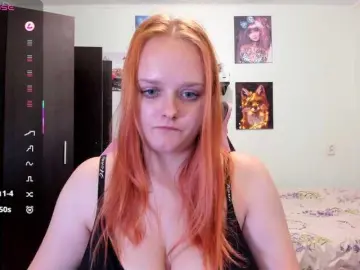 Diafoxy  live sex cam