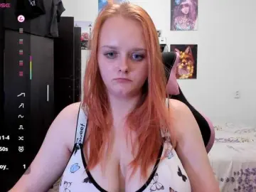 Diafoxy  live sex cam