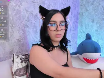 HaniKuspoka  live sex cam